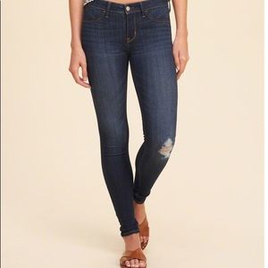 Hollister Super Stretch Dark Wash Jegging